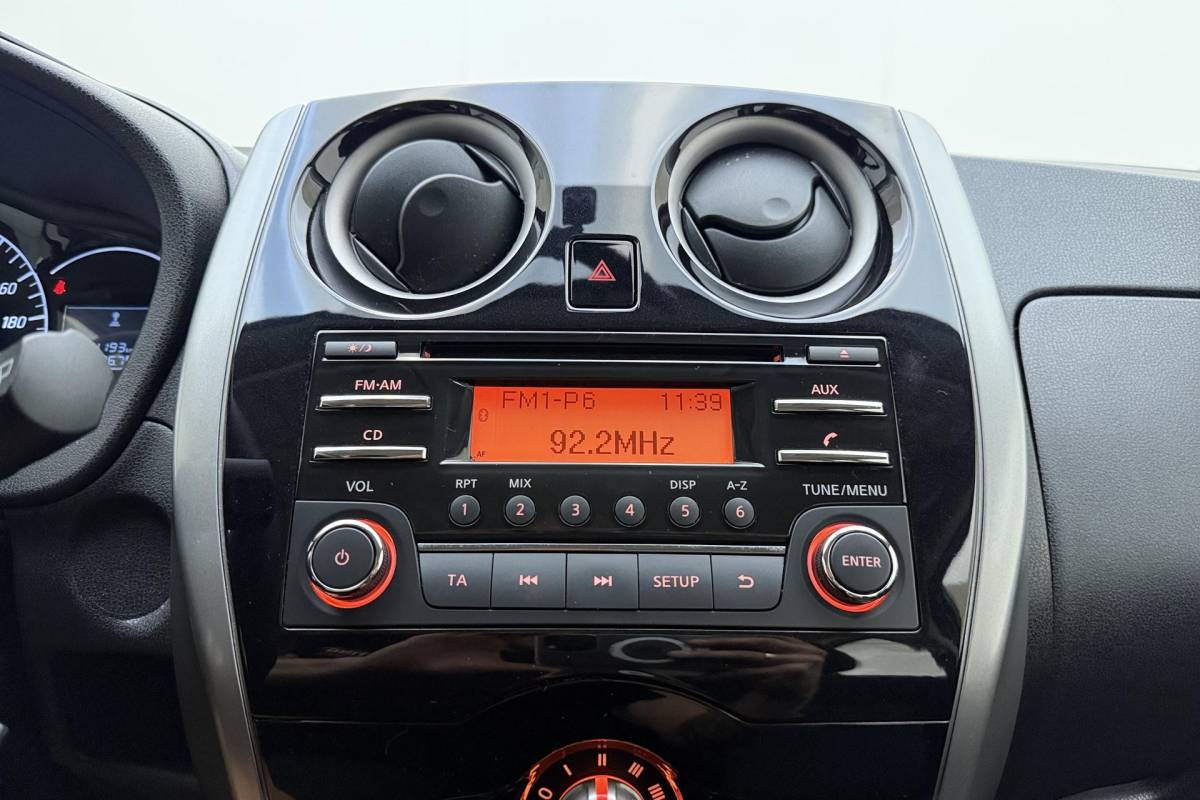 Nissan Note Nissan Note 1.2 16v 80pk Acenta | Airco | Bluetooth | Centrale vergrendeling | Elektrische ramen | Radio/CD-speler | Lage KM-stand | Keurige auto