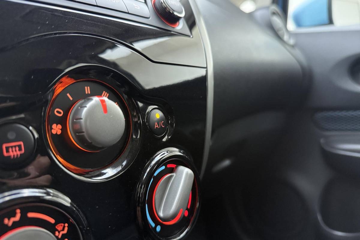 Nissan Note Nissan Note 1.2 16v 80pk Acenta | Airco | Bluetooth | Centrale vergrendeling | Elektrische ramen | Radio/CD-speler | Lage KM-stand | Keurige auto