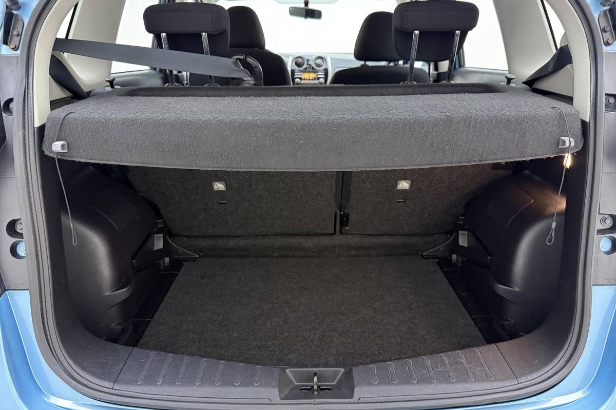 Nissan Note Nissan Note 1.2 16v 80pk Acenta | Airco | Bluetooth | Centrale vergrendeling | Elektrische ramen | Radio/CD-speler | Lage KM-stand | Keurige auto