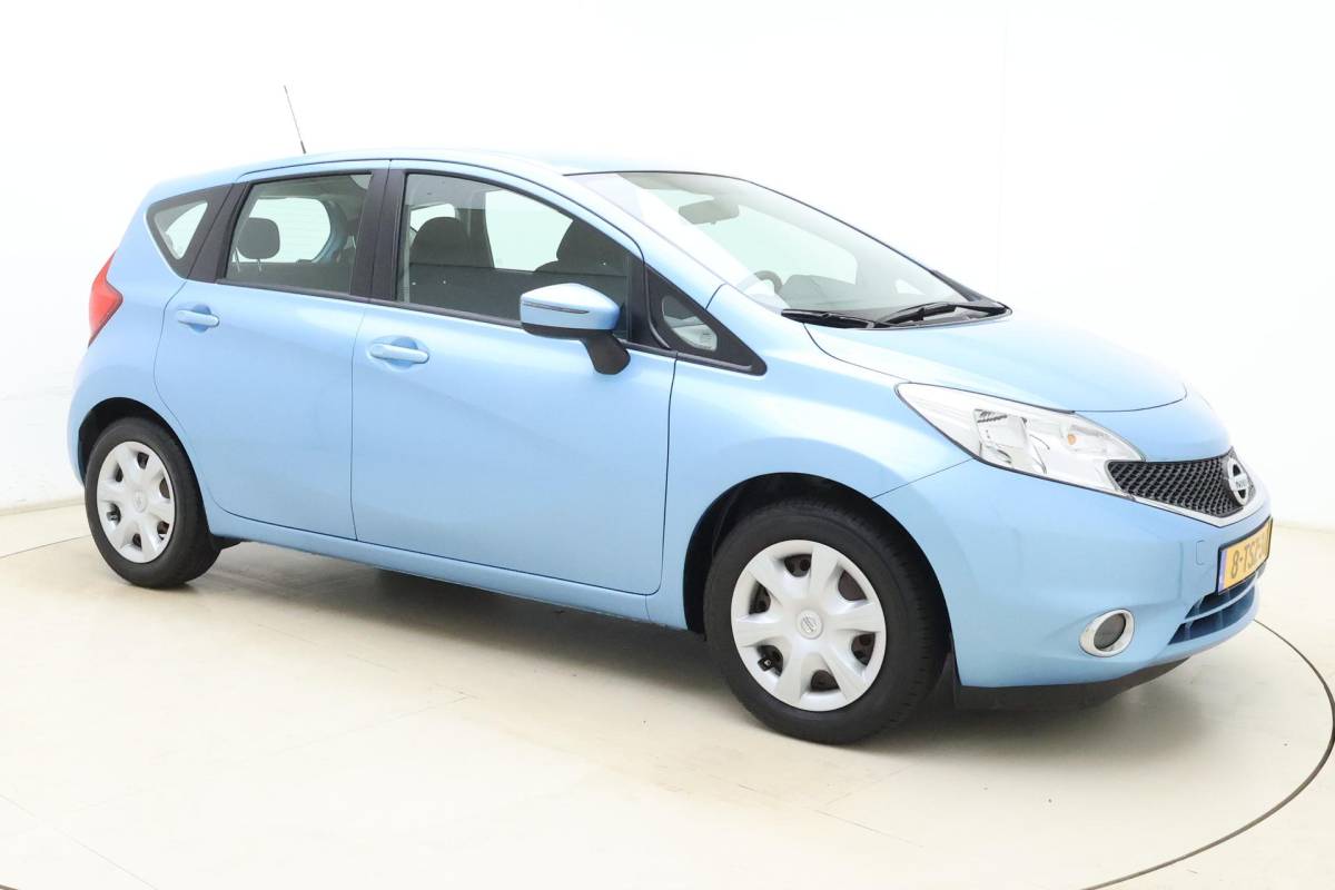 Nissan Note Nissan Note 1.2 16v 80pk Acenta | Airco | Bluetooth | Centrale vergrendeling | Elektrische ramen | Radio/CD-speler | Lage KM-stand | Keurige auto