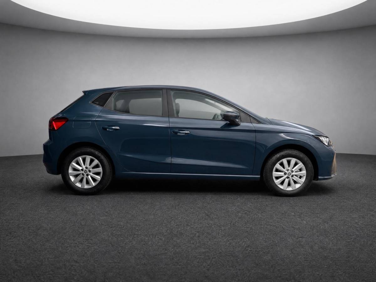 SEAT Ibiza SEAT Ibiza Reference 1.0 EcoTSI 70 kW / 95 PK Hatchback 5 deu | Fiord Blue |