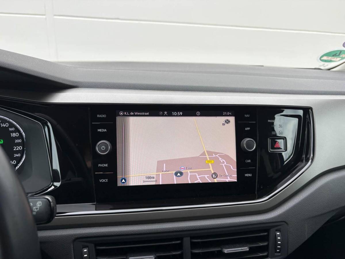 Volkswagen Polo Volkswagen Polo 1.0 TSI DSG 95pk Comfortline Business | Airco | 2xPDC | Adaptive cruise
