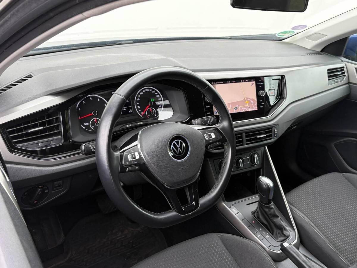 Volkswagen Polo Volkswagen Polo 1.0 TSI DSG 95pk Comfortline Business | Airco | 2xPDC | Adaptive cruise
