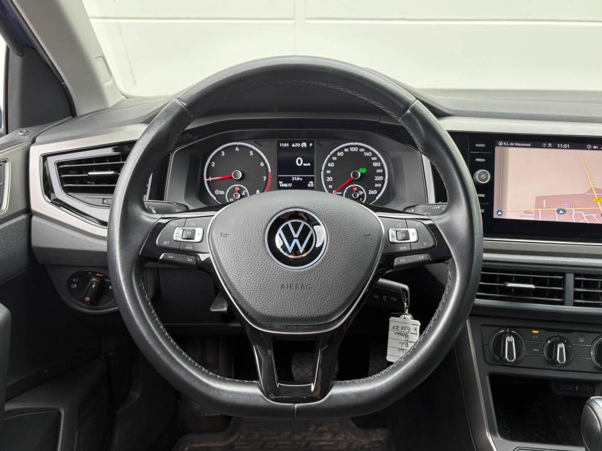 Volkswagen Polo Volkswagen Polo 1.0 TSI DSG 95pk Comfortline Business | Airco | 2xPDC | Adaptive cruise