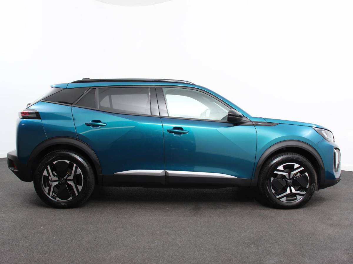 Peugeot e-2008 Peugeot e-2008 EV Allure Pack 54 kWh Navigatie by Apple Carplay Android Auto Climate Control Parkeer sensoren Cruise Control LED Koplampen