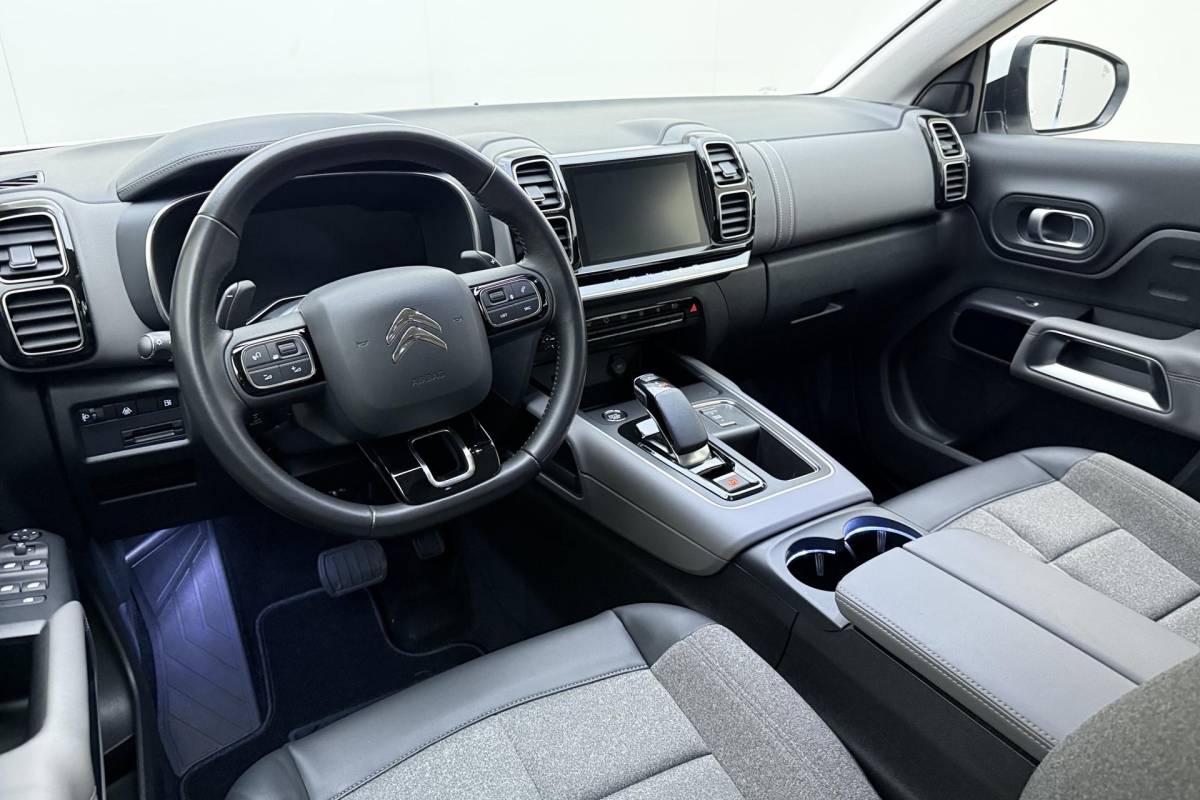 Citroën C5 Aircross Citroen C5 Aircross 1.6 Plug-in Hybrid 225pk Automaat Selection | Navigatie | Trekhaak | Achteruitrijcamera | Climate control | Cruise control | Keyless | Lage KM-stand