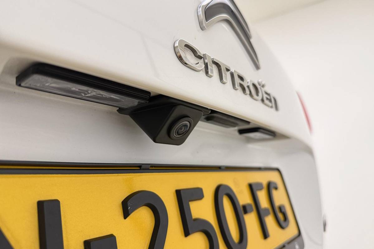 Citroën C5 Aircross Citroen C5 Aircross 1.6 Plug-in Hybrid 225pk Automaat Selection | Navigatie | Trekhaak | Achteruitrijcamera | Climate control | Cruise control | Keyless | Lage KM-stand