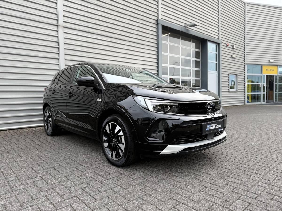 Opel Grandland Opel Grandland 1.6 Turbo Plug-In Hybrid Elegance | Lage KM STAND | Camera achter | 225 PK | Parkeersensoren voor en achter | Apple carplay | Stuurwiel verwarming | NAVI