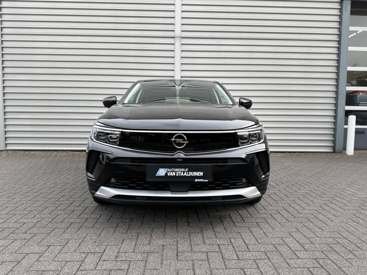 Opel Grandland Opel Grandland 1.6 Turbo Plug-In Hybrid Elegance | Lage KM STAND | Camera achter | 225 PK | Parkeersensoren voor en achter | Apple carplay | Stuurwiel verwarming | NAVI