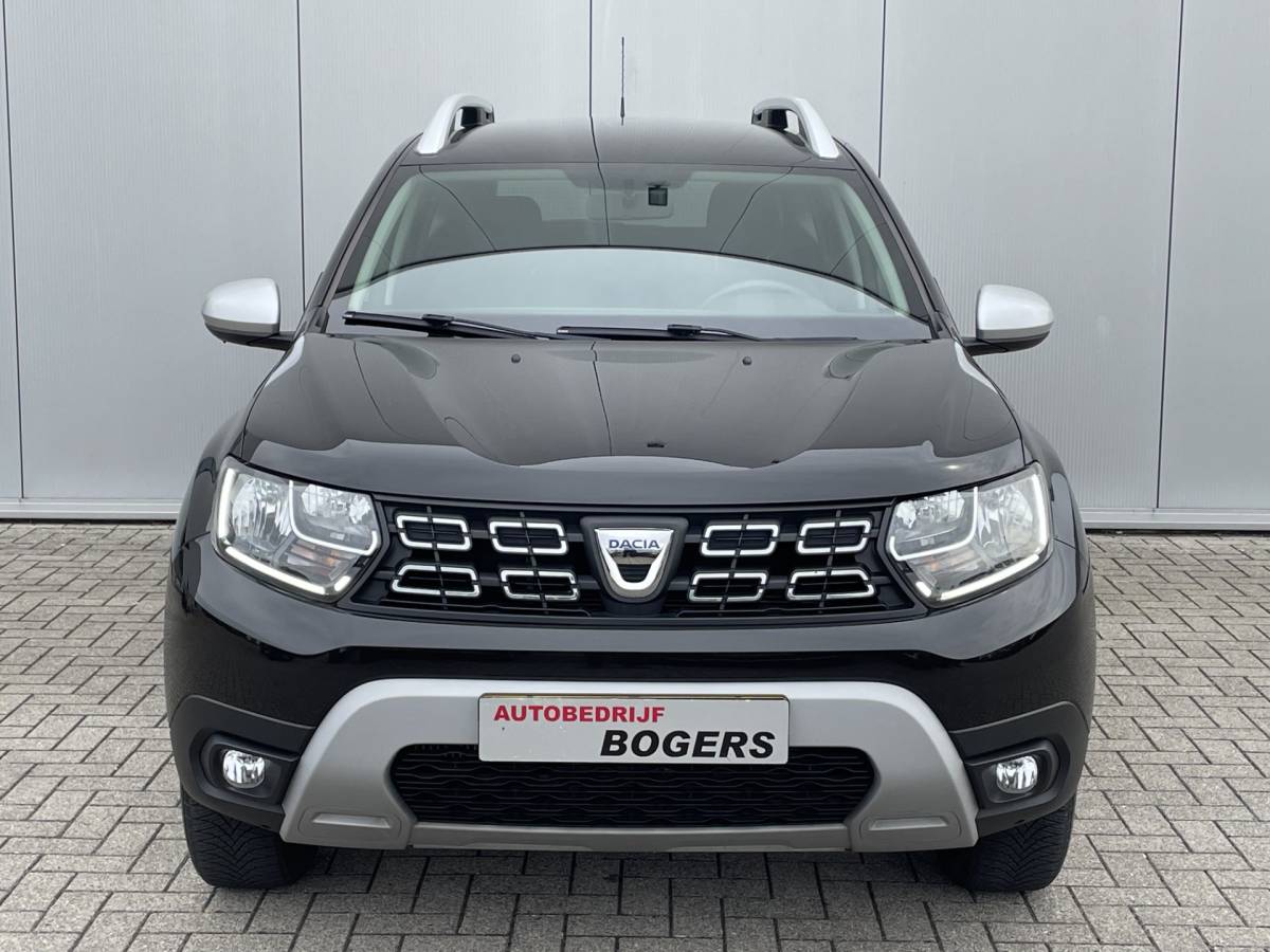 Dacia Duster Dacia Duster 1.3 TCe Prestige Navigatie, Airco, 17″Lm, Leder, Stoelverwarming, Trekhaak, Cruise Control, Achteruitrijcamera