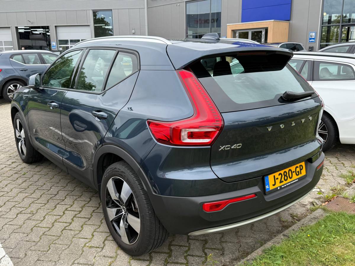 Volvo XC40 Volvo XC40 T3 163pk Automaat Business Pro / 20.000 km’s / 1e Eig. / 360 Camera / Elektr. Stoelen / Leder / ACC / BLIS Trekhaak / 19” / Keyless / Alarm Klasse 3 / DAB /