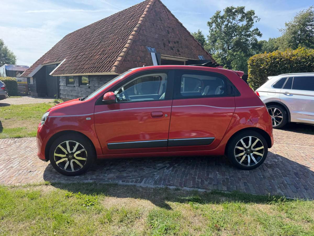 Renault Twingo Renault Twingo 1.0 SCe Dynamique-SCHUIFDAK-STOELVERW-NAVI-CAMERA-