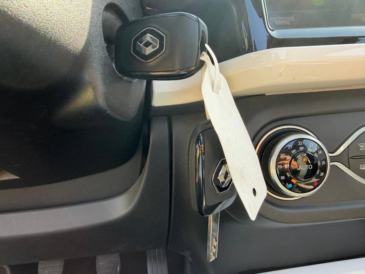 Renault Twingo Renault Twingo 1.0 SCe Dynamique-SCHUIFDAK-STOELVERW-NAVI-CAMERA-