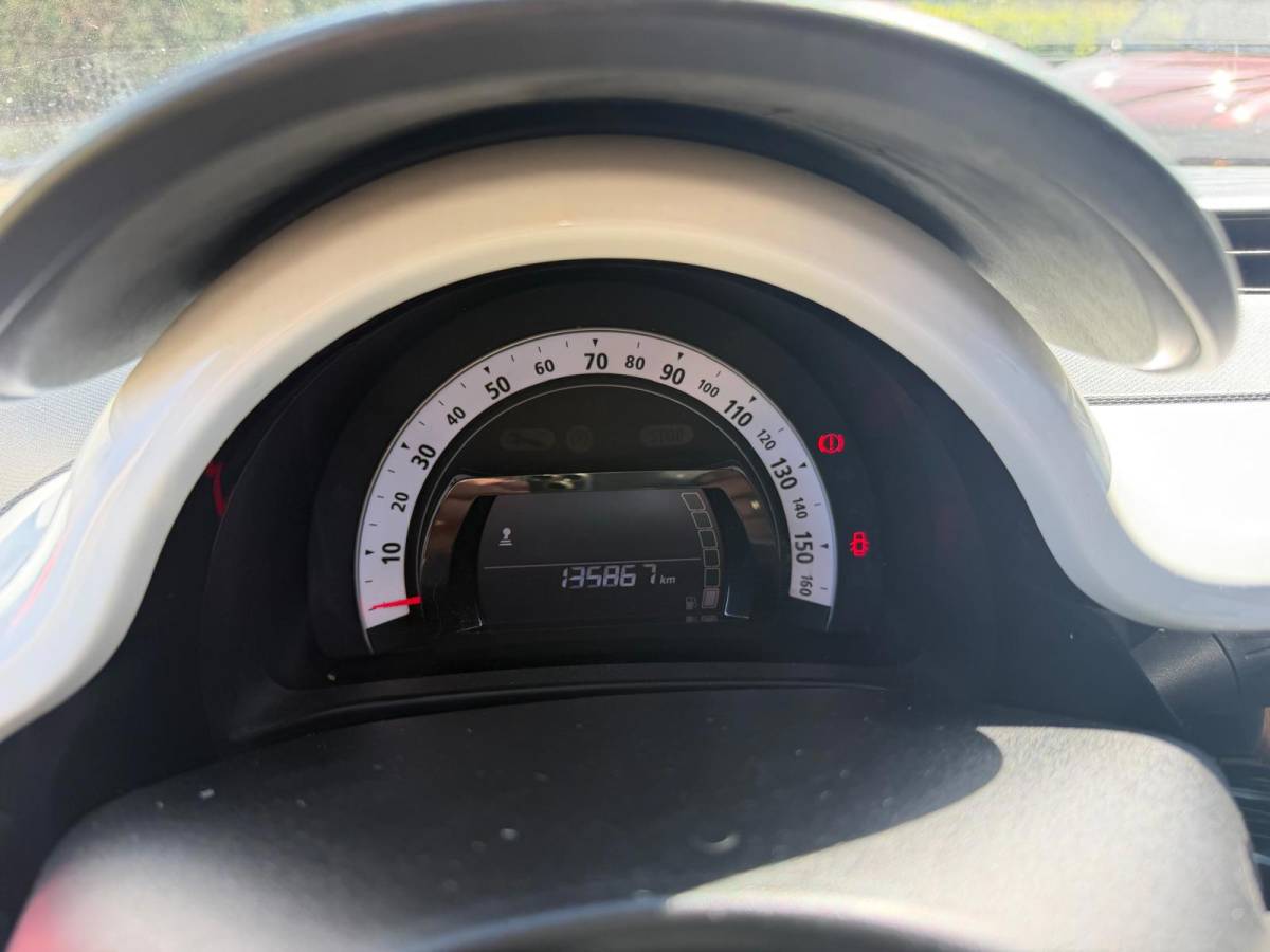 Renault Twingo Renault Twingo 1.0 SCe Dynamique-SCHUIFDAK-STOELVERW-NAVI-CAMERA-