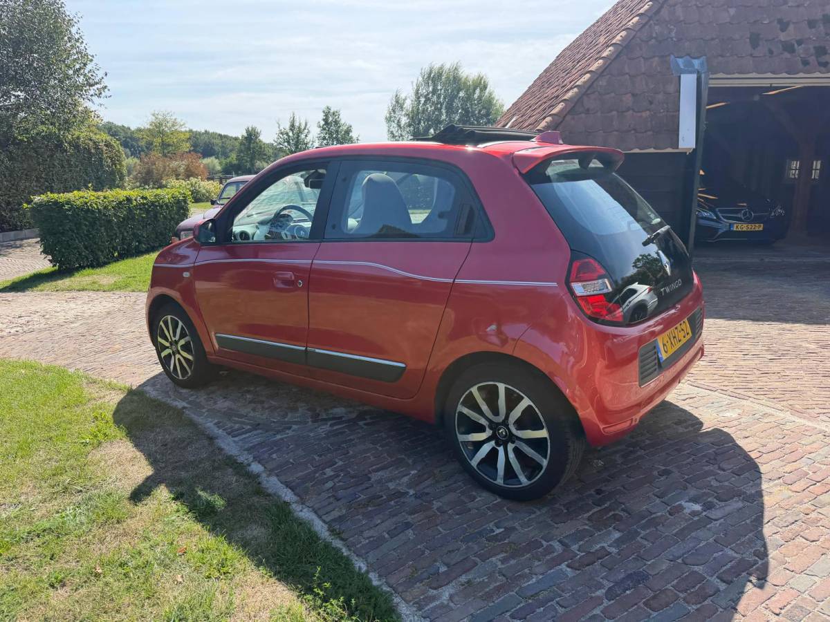 Renault Twingo Renault Twingo 1.0 SCe Dynamique-SCHUIFDAK-STOELVERW-NAVI-CAMERA-