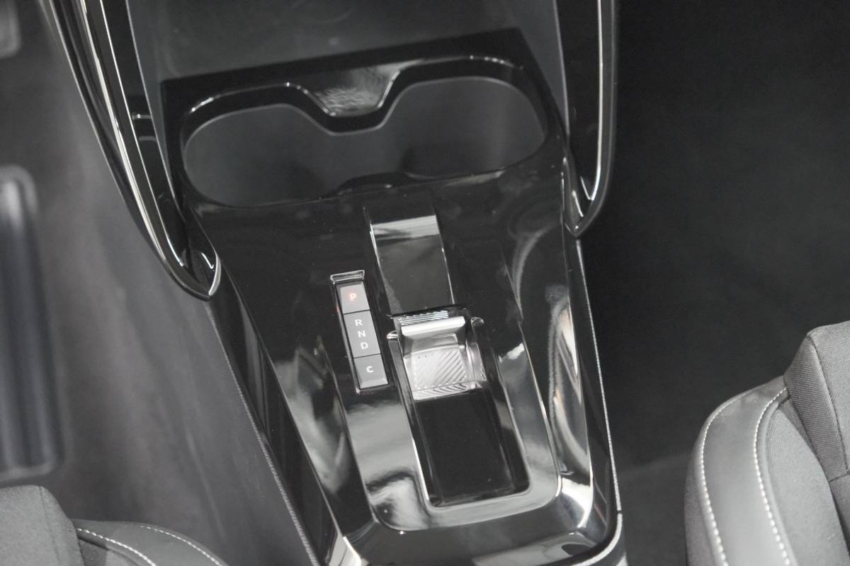 Citroën ë-C3 Citroen Ë-C3 Max 113pk 44 kWh | 96,0% SOH | 11 KW Lader | Camera | Apple Carplay | Parkeersensoren