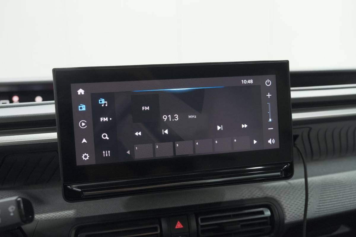 Citroën ë-C3 Citroen Ë-C3 Max 113pk 44 kWh | 96,0% SOH | 11 KW Lader | Camera | Apple Carplay | Parkeersensoren