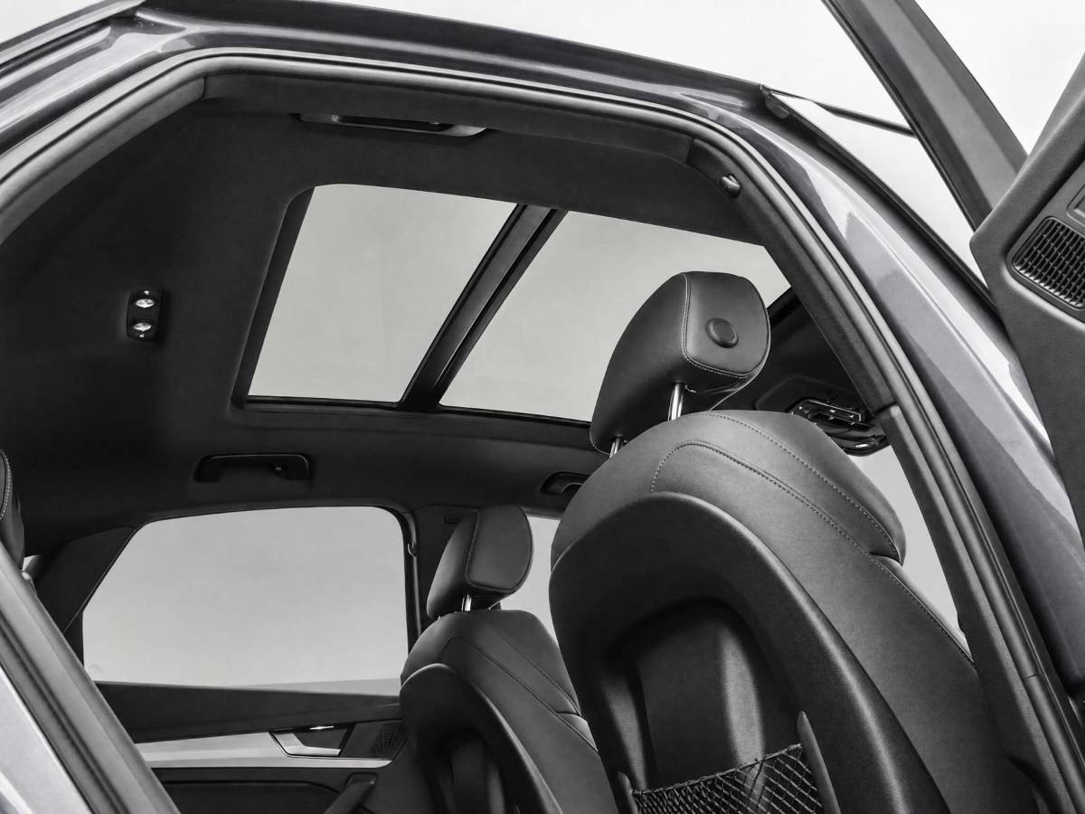 Audi Q5 Audi Q5 Sportback 55 TFSIe 367pk S-tronic S edition · Panoramadak · 360 Camera · Elek. Achterklep · Apple/Android Car Play · Navigatie · 20” Inch ·