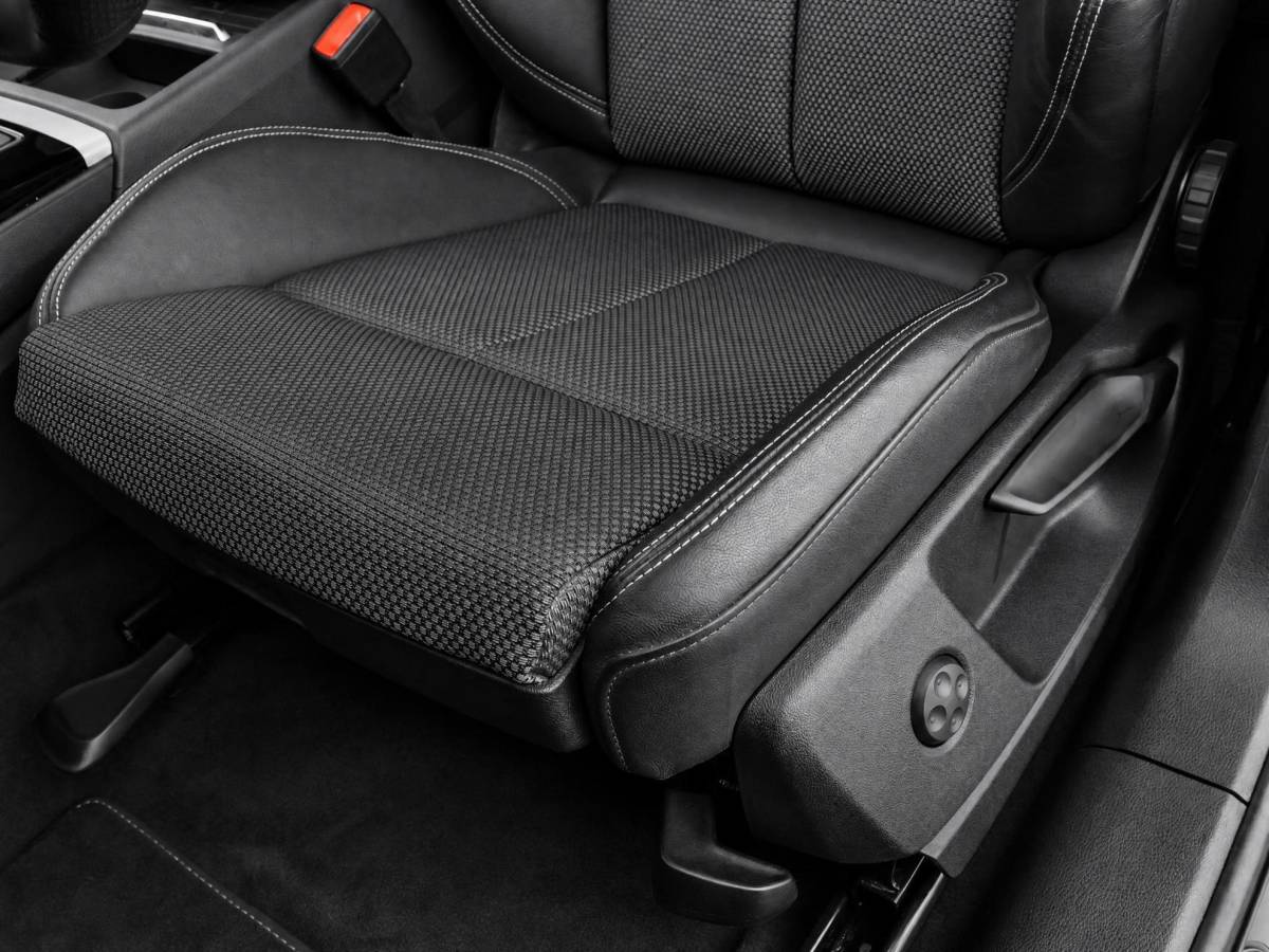 Audi Q5 Audi Q5 Sportback 55 TFSIe 367pk S-tronic S edition · Panoramadak · 360 Camera · Elek. Achterklep · Apple/Android Car Play · Navigatie · 20” Inch ·