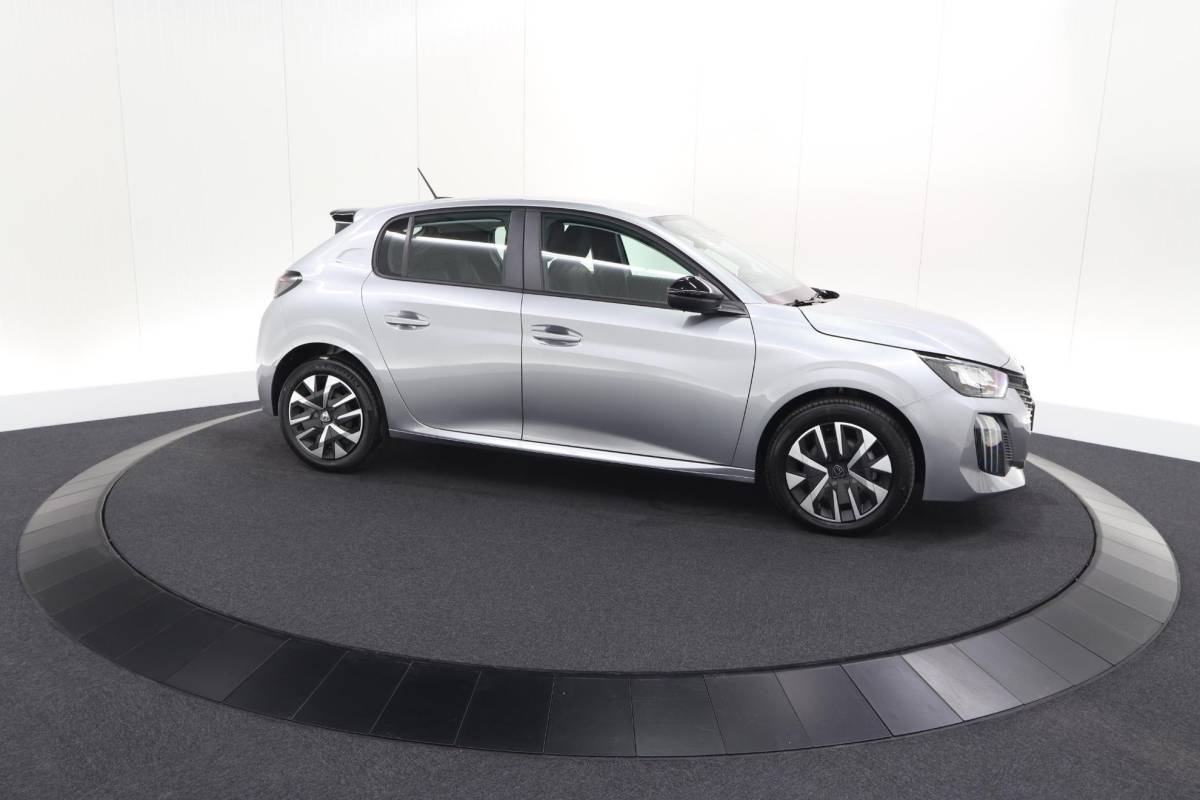 Peugeot 208 Peugeot 208 1.2 Hybrid 110 e-DCS6 Business | Direct Leverbaar | Apple Carplay | Parkeersensoren