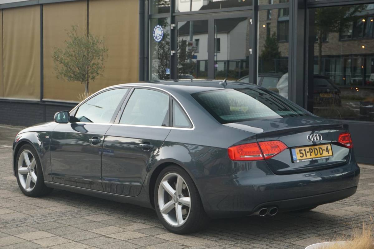 Audi A4 Audi A4 Limousine 1.8 TFSI Pro Line S | CARPLAY | S-Line