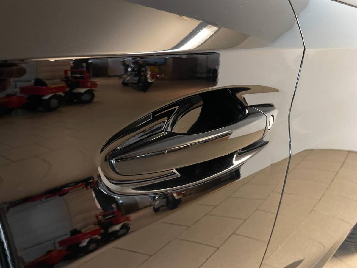 Peugeot 208 Peugeot 208 1.2 PureTech Active AIRCO NAVI CRUISE APPLE CARPLAY BLUETOOTH MULTI STUUR PDC ZEER NETTE AUTO
