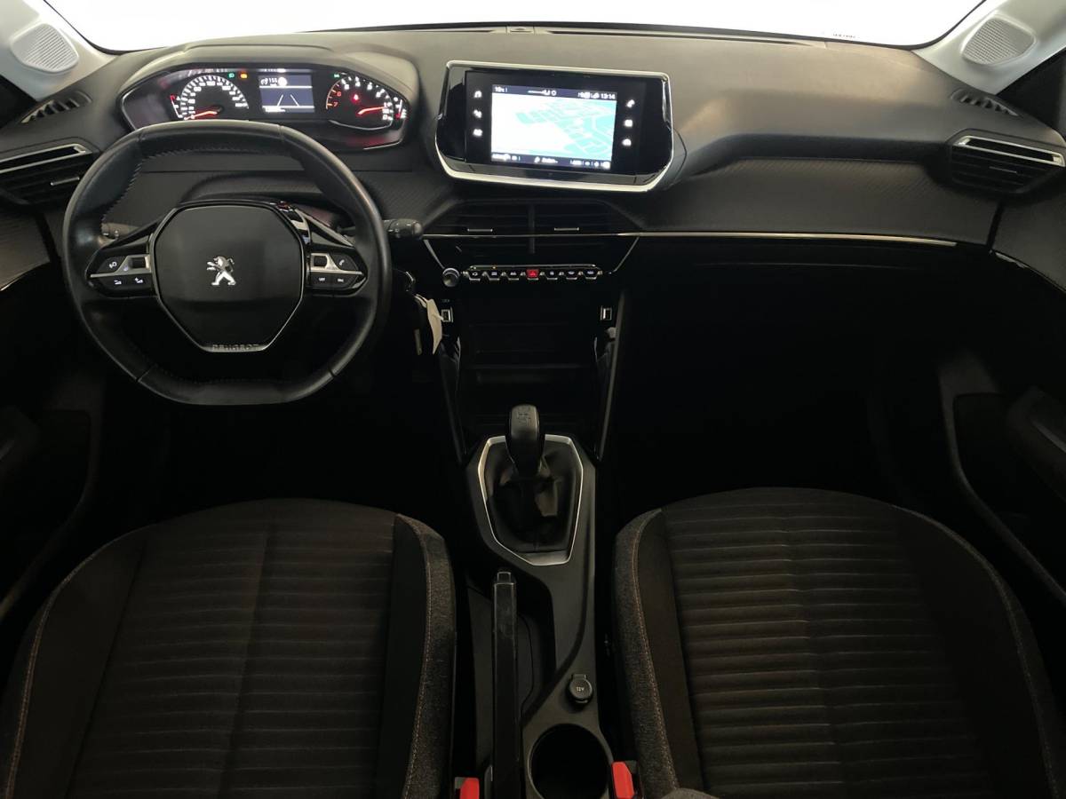 Peugeot 208 Peugeot 208 1.2 PureTech Active AIRCO NAVI CRUISE APPLE CARPLAY BLUETOOTH MULTI STUUR PDC ZEER NETTE AUTO