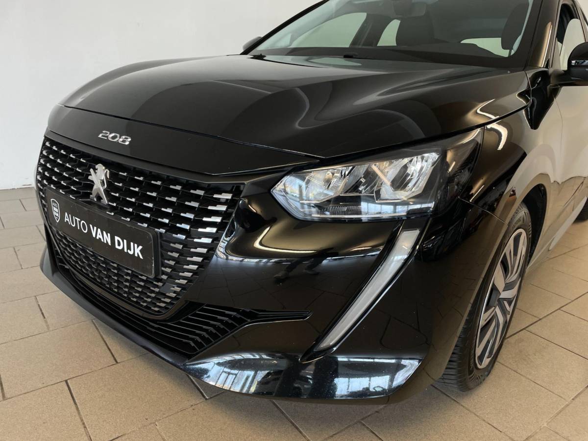 Peugeot 208 Peugeot 208 1.2 PureTech Active AIRCO NAVI CRUISE APPLE CARPLAY BLUETOOTH MULTI STUUR PDC ZEER NETTE AUTO