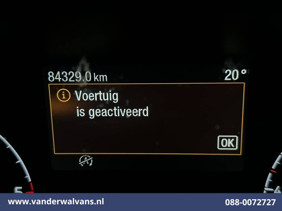 Ford Transit Connect Ford Transit Connect 1.5 EcoBlue 100pk L2H1 Euro6 Airco | Camera | Navigatie | Apple Carplay | Android Auto Parkeersensoren, Verwarmde Voorruit