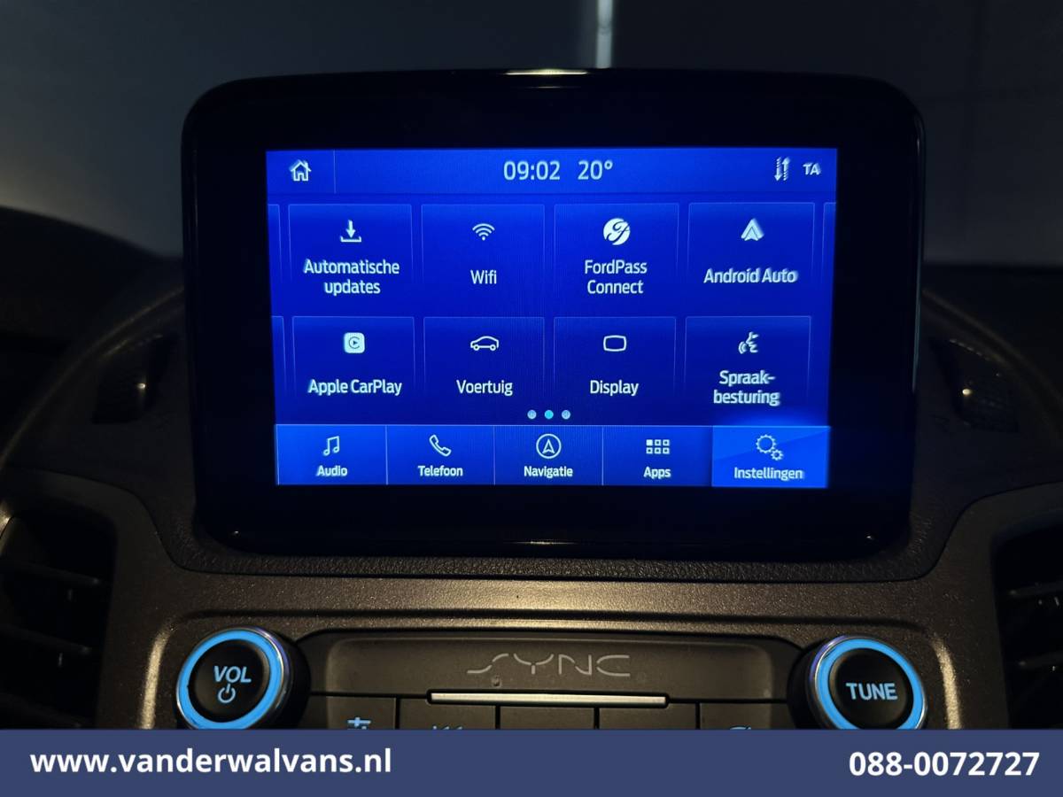 Ford Transit Connect Ford Transit Connect 1.5 EcoBlue 100pk L2H1 Euro6 Airco | Camera | Navigatie | Apple Carplay | Android Auto Parkeersensoren, Verwarmde Voorruit