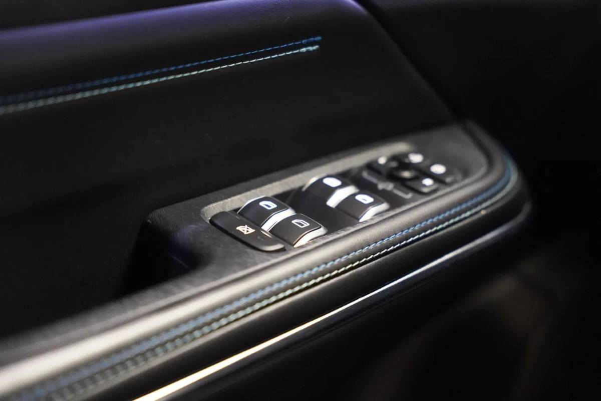 Lynk & Co 01 Lynk & Co 01 1.5 PHEV [ Panorama Navi 360°-Camera Keyless ]