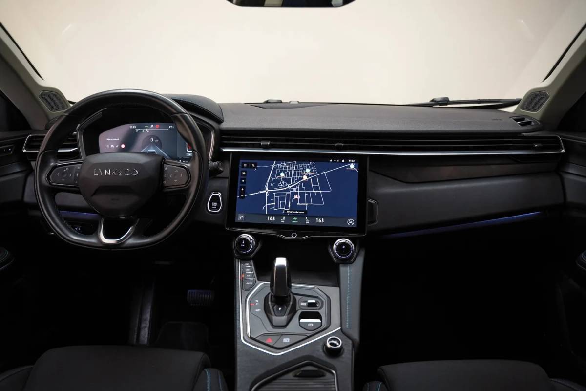 Lynk & Co 01 Lynk & Co 01 1.5 PHEV [ Panorama Navi 360°-Camera Keyless ]