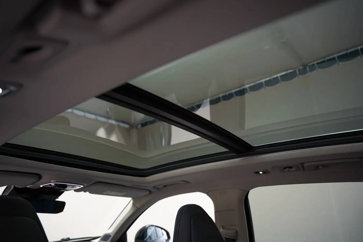 Lynk & Co 01 Lynk & Co 01 1.5 PHEV [ Panorama Navi 360°-Camera Keyless ]