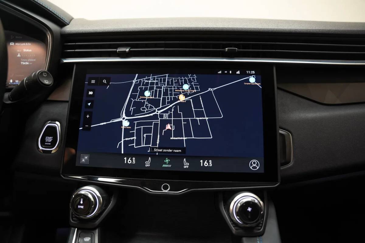 Lynk & Co 01 Lynk & Co 01 1.5 PHEV [ Panorama Navi 360°-Camera Keyless ]