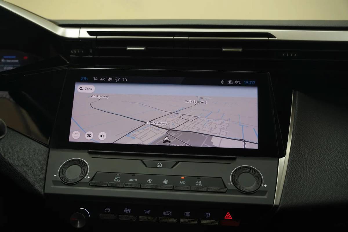 Peugeot 308 Peugeot 308 1.6 Plug-in Hybrid 180 Active [ LED Navi PDC ]