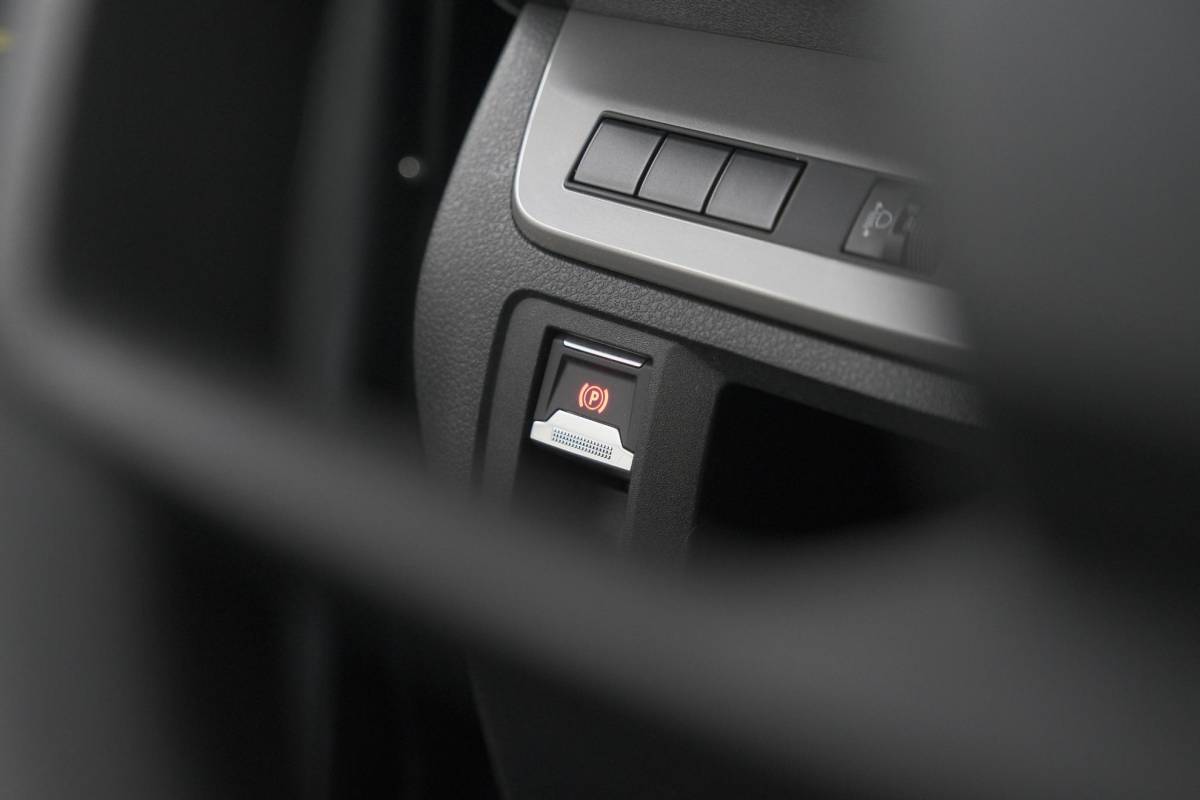 Peugeot e-Expert Peugeot e-Expert EV L2 75 kWh | Camera | Betimmering Laadruimte | Dodehoekdetectie | Apple Carplay
