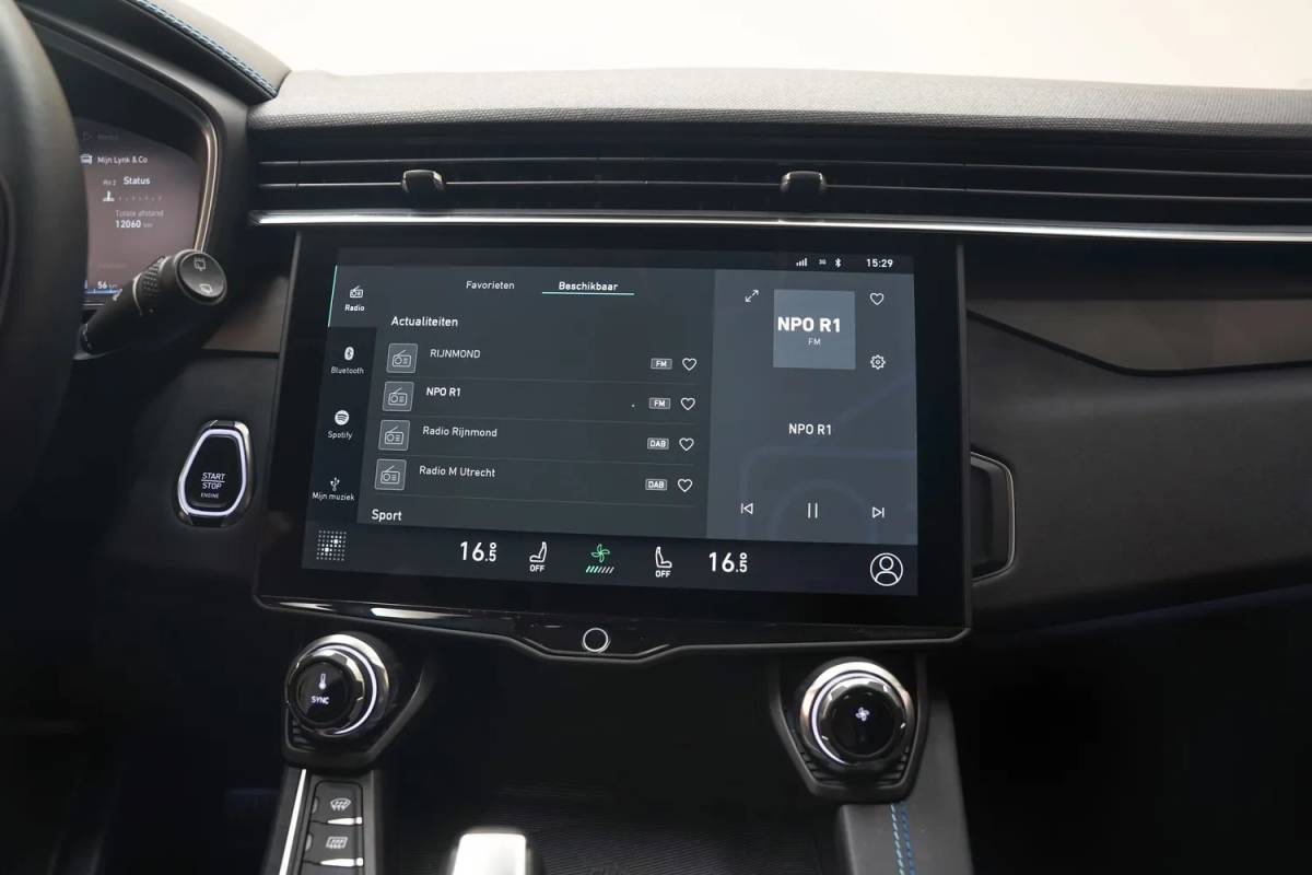 Lynk & Co 01 Lynk & Co 01 1.5 PHEV 6,6 kWh [ Pano Navi 360°cam Infinity-audio ]