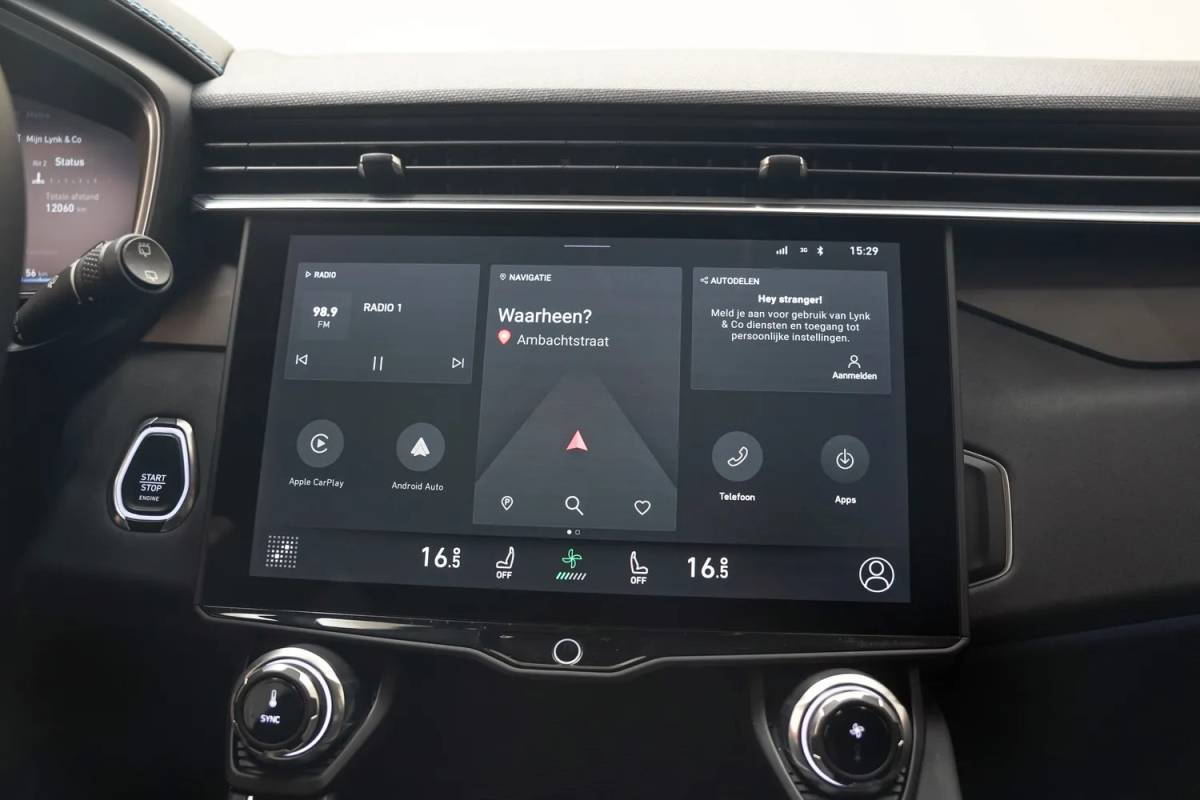 Lynk & Co 01 Lynk & Co 01 1.5 PHEV 6,6 kWh [ Pano Navi 360°cam Infinity-audio ]