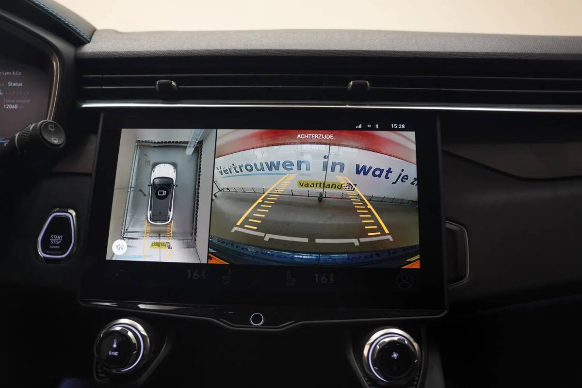 Lynk & Co 01 Lynk & Co 01 1.5 PHEV 6,6 kWh [ Pano Navi 360°cam Infinity-audio ]