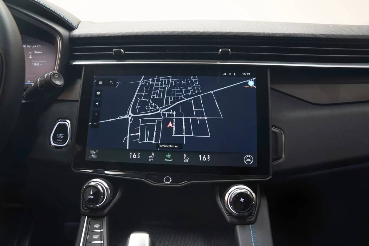 Lynk & Co 01 Lynk & Co 01 1.5 PHEV 6,6 kWh [ Pano Navi 360°cam Infinity-audio ]