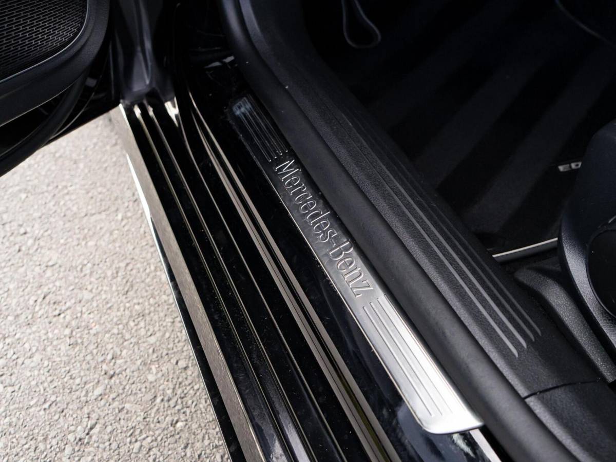 Mercedes-Benz A-Klasse Mercedes A-klasse 250 e Limousine AMG|Panoramadak|Burmester®|Camera 360°|Sterrenhemel|Stoel verwarming|Multibeam