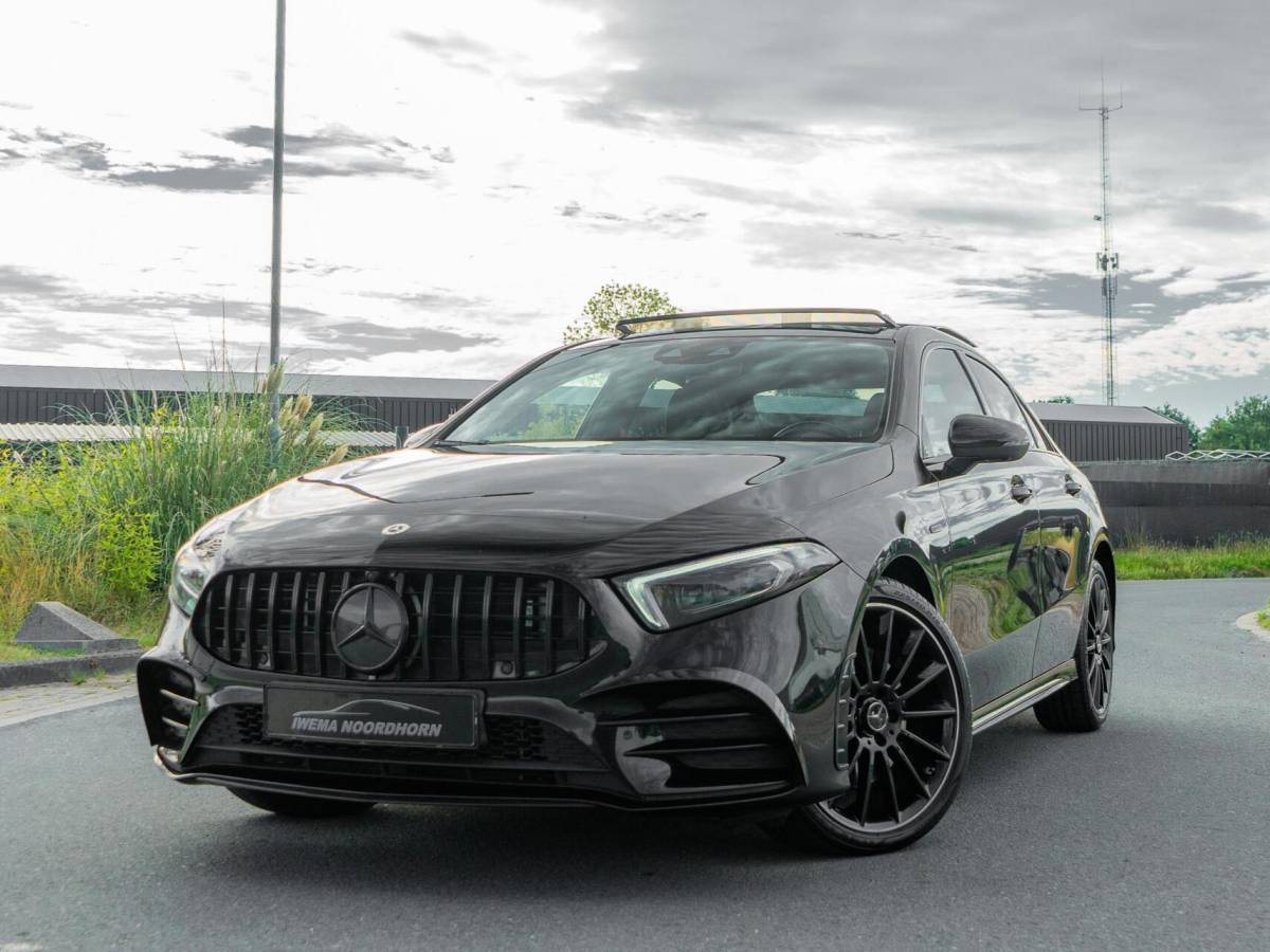 Mercedes-Benz A-Klasse Mercedes A-klasse 250 e Limousine AMG|Panoramadak|Burmester®|Camera 360°|Sterrenhemel|Stoel verwarming|Multibeam