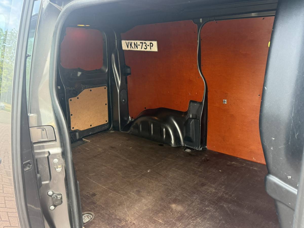 Peugeot Expert Peugeot Expert 2.0 BlueHDI 120 Standard Grip