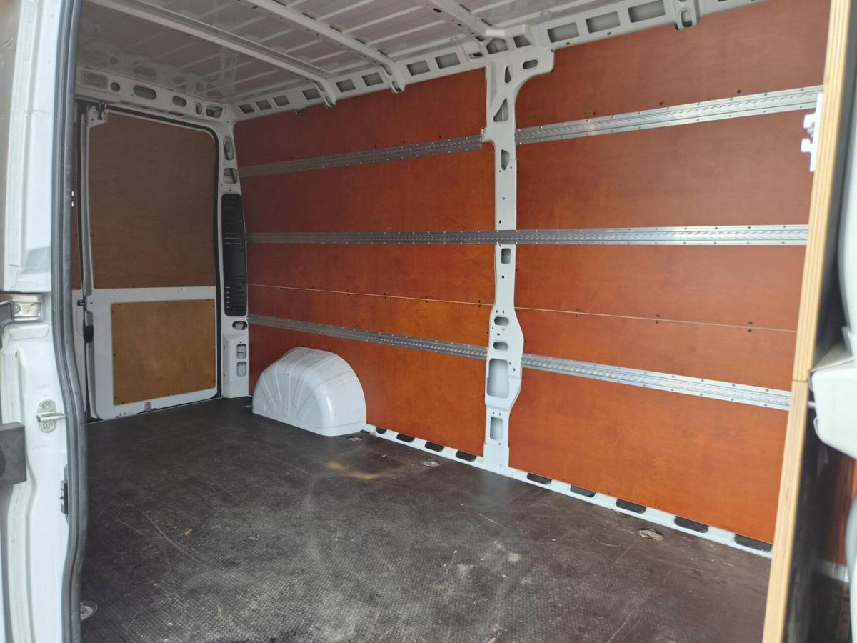 Fiat Ducato Fiat Ducato 2.3 MultiJet L3H2 Airco Camera Navi 130 PK