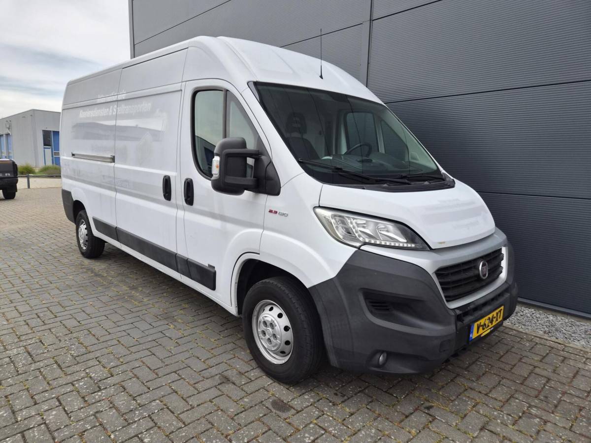Fiat Ducato Fiat Ducato 2.3 MultiJet L3H2 Airco Camera Navi 130 PK