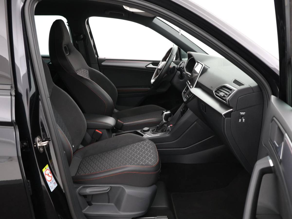 SEAT Tarraco SEAT Tarraco 1.4 TSI e-Hybrid PHEV 245pk DSG FR Business · 360 Camera · Inklap. Trekhaak · Keyless · Elek. Achterklep · Elek. Stoel + Geheugen · Parkeer Assistent ·