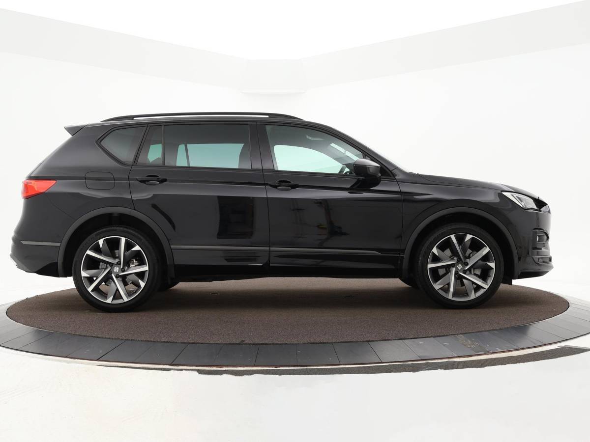 SEAT Tarraco SEAT Tarraco 1.4 TSI e-Hybrid PHEV 245pk DSG FR Business · 360 Camera · Inklap. Trekhaak · Keyless · Elek. Achterklep · Elek. Stoel + Geheugen · Parkeer Assistent ·