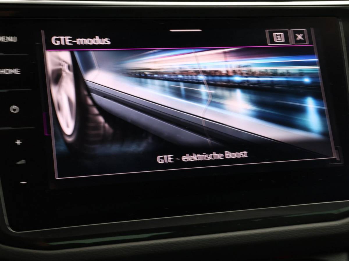 Volkswagen Tiguan Volkswagen Tiguan 1.4 TSI eHybrid 245pk DSG R-Line Business · Camera · Inklap. Trekhaak · Dodehoeksensor · Parkeer Assistent · Stuur- & Stoelverwarming · 19″Velgen ·