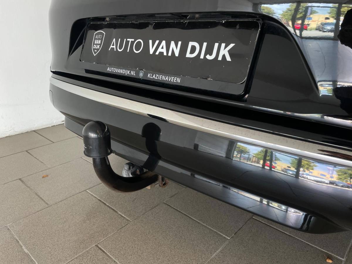 Renault Clio Renault Clio Estate 0.9 TCe Limited AIRCO NAVI CRUISE STOELVERW TREKHAAK NETTE AUTO