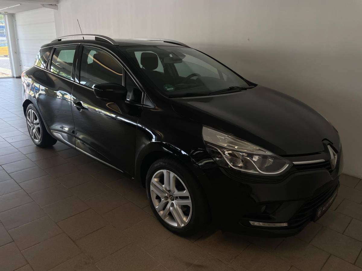 Renault Clio Renault Clio Estate 0.9 TCe Limited AIRCO NAVI CRUISE STOELVERW TREKHAAK NETTE AUTO